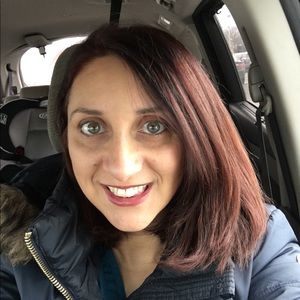 Meet your Posher, Amela